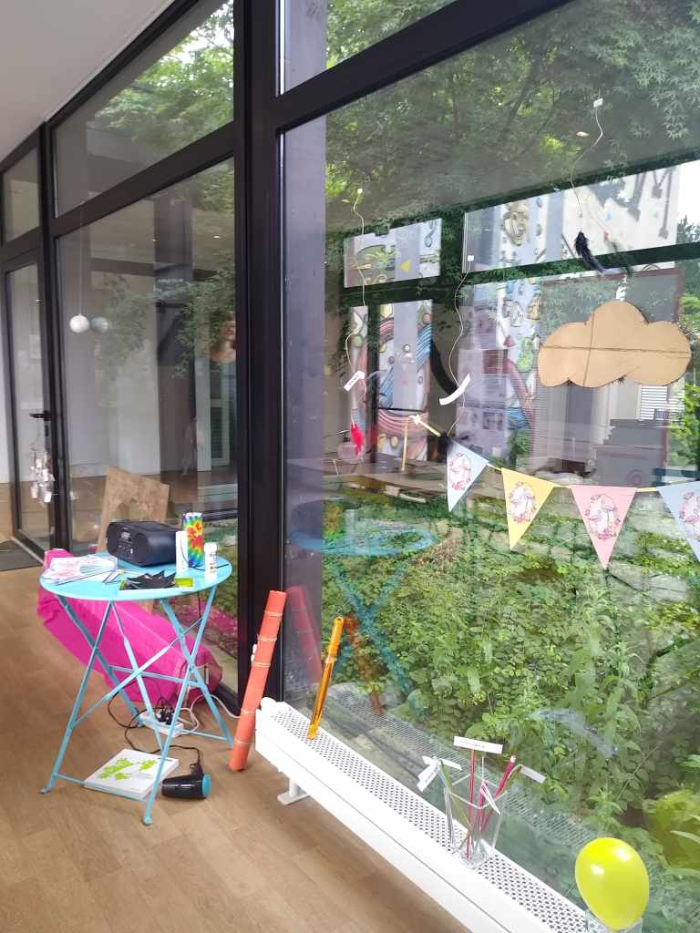 banderole nuage table bleue